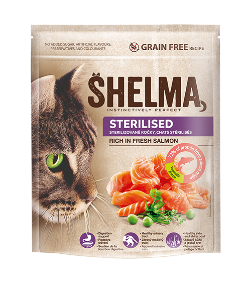 For sterilised cats rich in fresh salmon