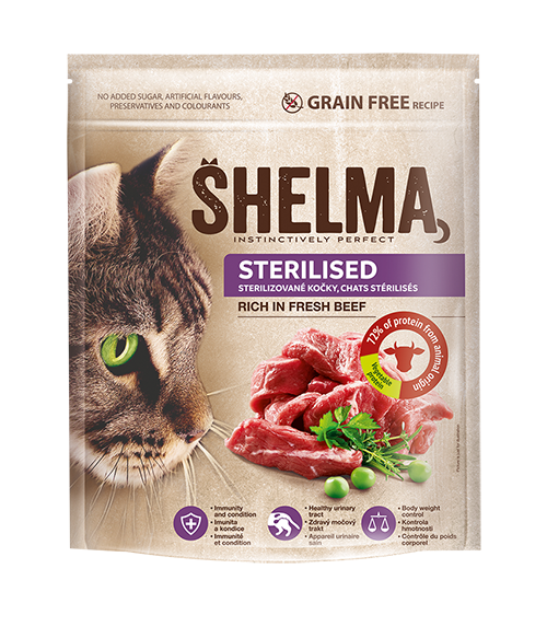 For sterilised cats rich in fresh beef